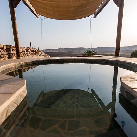Arava Land Villa Tzukim ภายนอก รูปภาพ